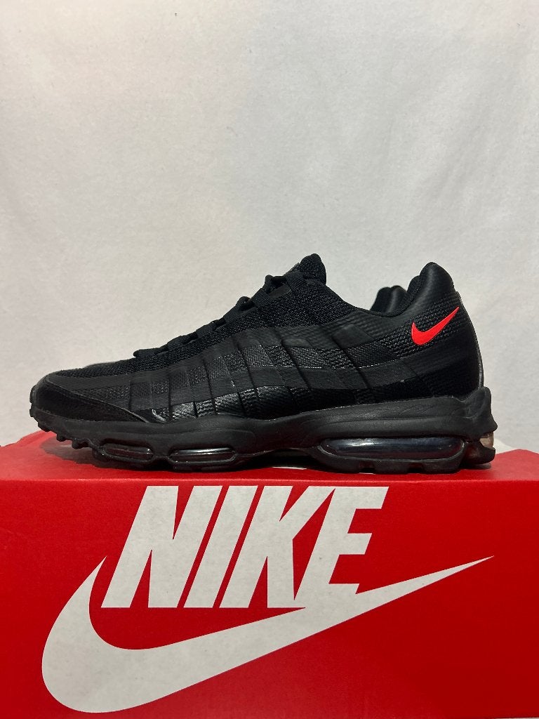 ALS NIEUW! Maat 45,5 - Nike Air Max 95 Ultra Black Crimson, Verzenden, Zwart, Nike, Nike