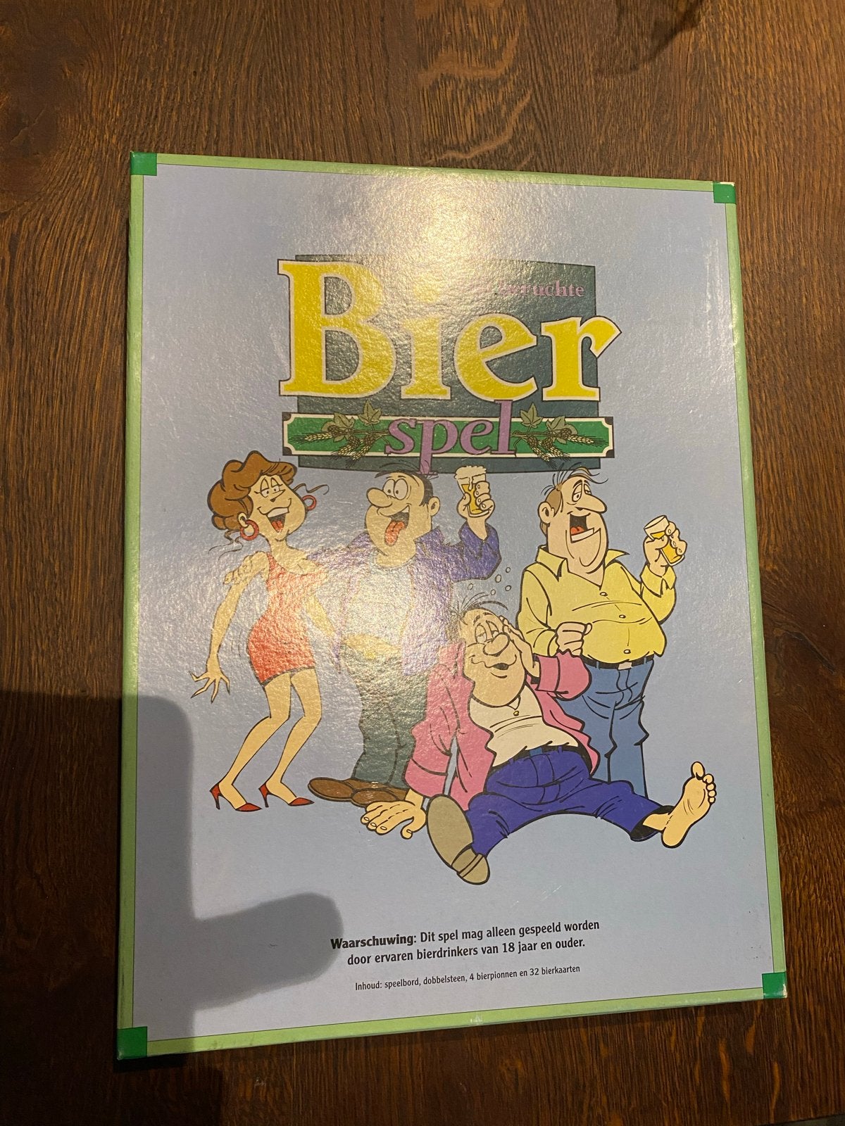 Het Originele Bier Spel - Gezelligheid voor volwassenen, Hobby en Vrije tijd, Gezelschapsspellen | Bordspellen, Drie of vier spelers