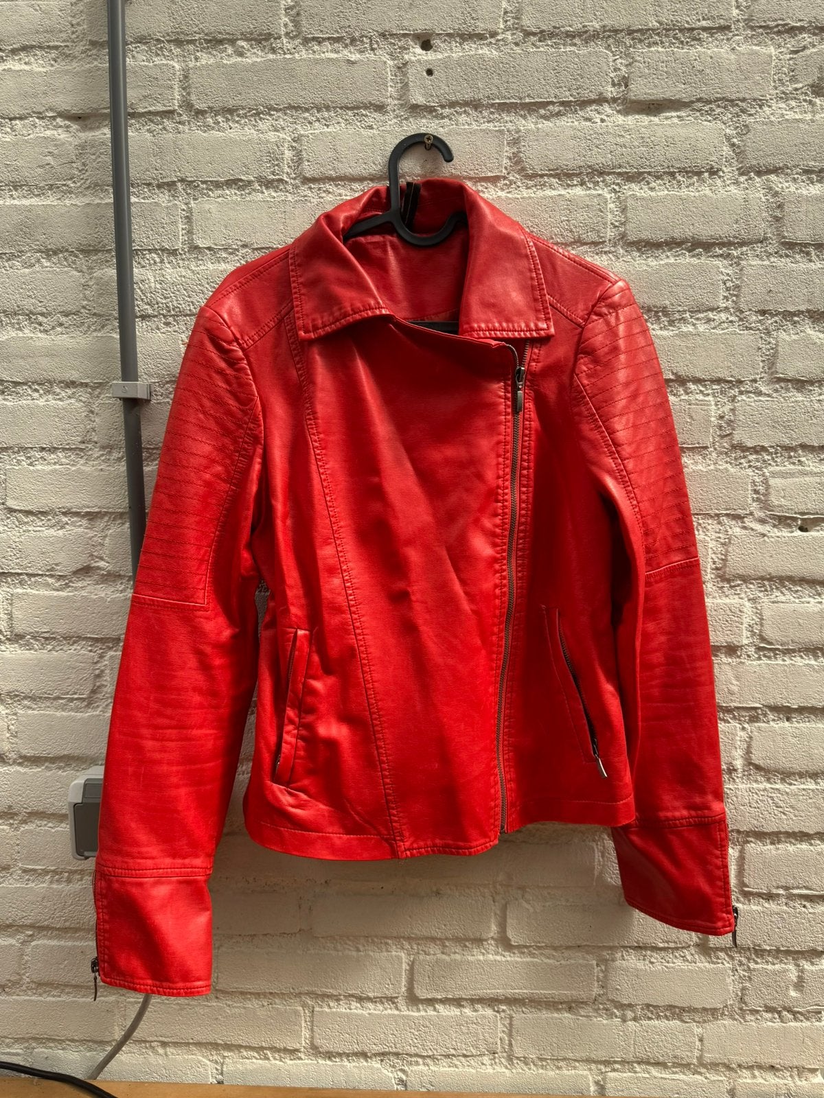 Rood (nep) leren jas/jack mt M, Ophalen of Verzenden, Zo goed als nieuw, Rood