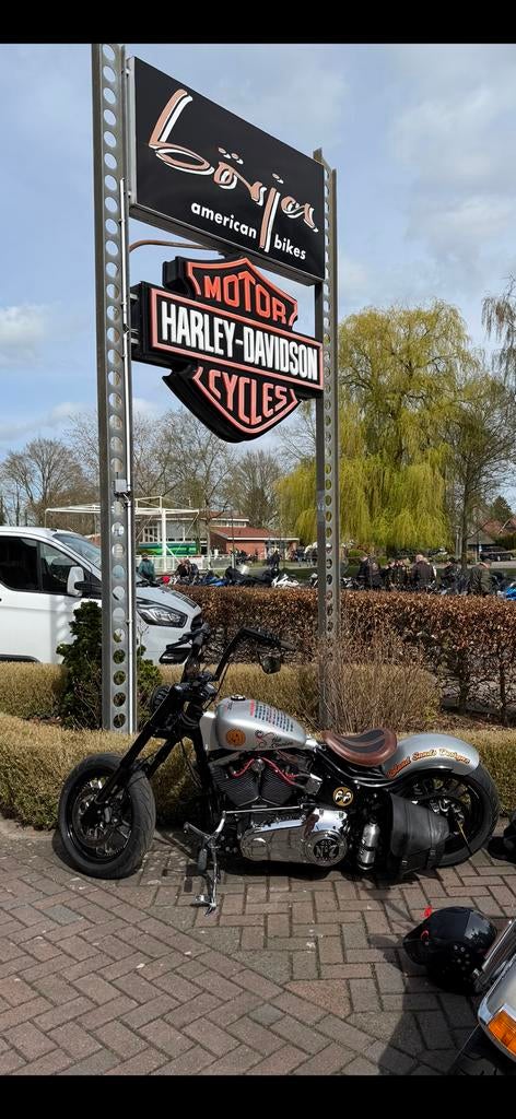 Harley Davidson Softail Roland Sands Design, Motoren, 2 cilinders, Chopper, Particulier, Handgeschakeld