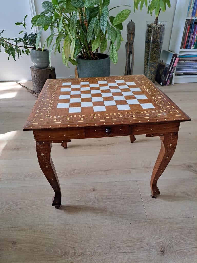 Fraaie Klassieke Handgemaakte Schaaktafel - 59x59x48 cm, Ophalen of Verzenden