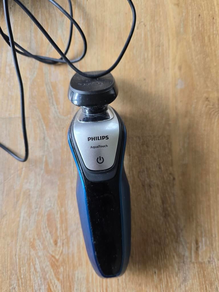 Philips Aquatouch scheerapparaat - Zo goed als nieuw, Ophalen of Verzenden, Zo goed als nieuw, Scheren en Epileren