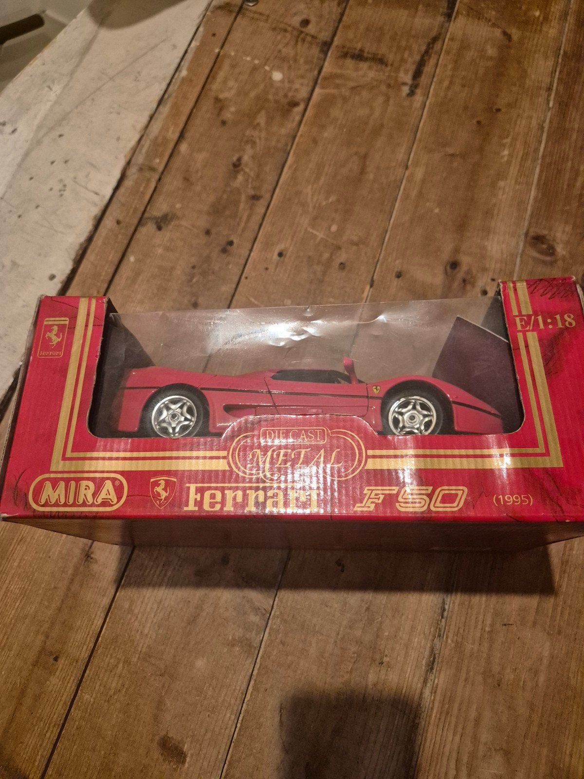 Ferrari F50 (1995) Diecast Model 1:18, Ophalen of Verzenden