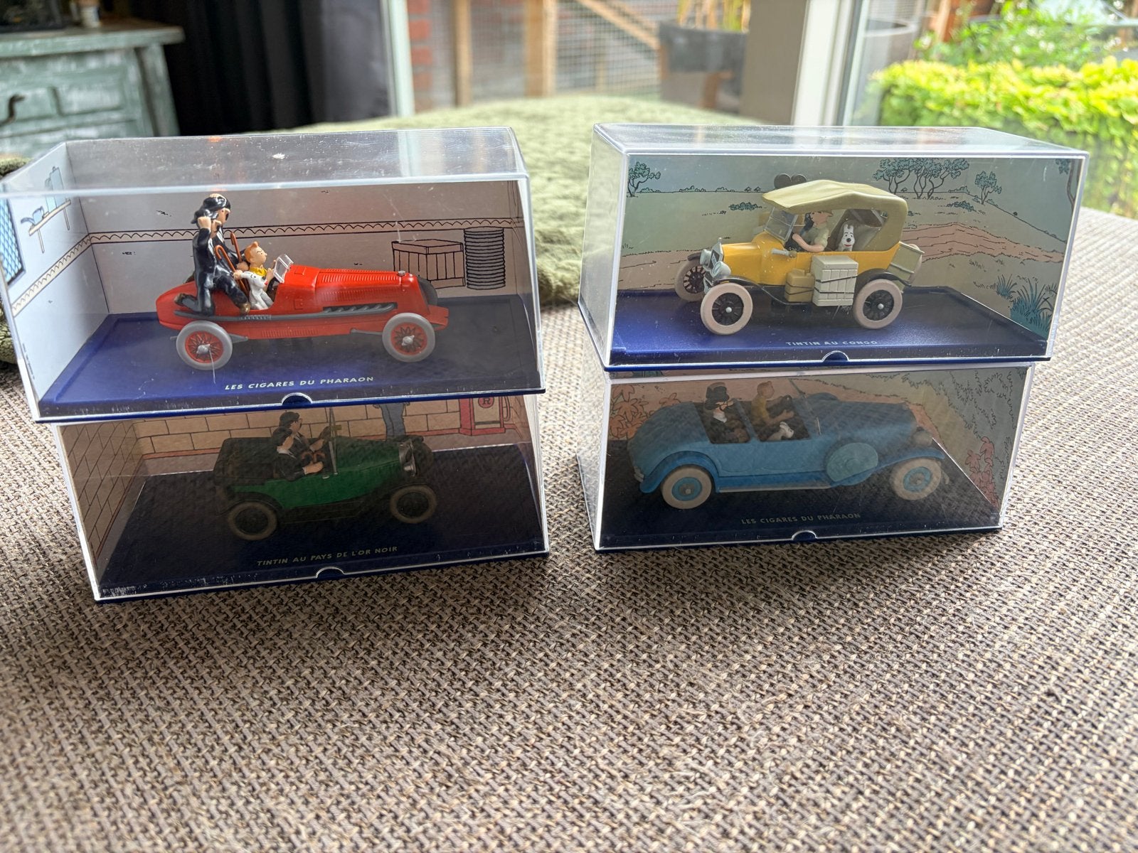 Kuifje auto's - 4 stuks in originele verpakking, Ophalen of Verzenden, Zo goed als nieuw