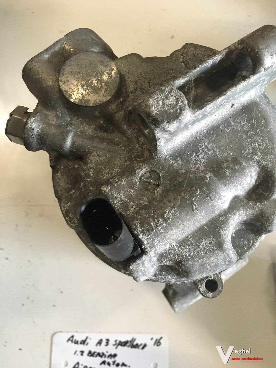 Audi A3 Sportback 1.2 benzine automaat 2016 aircopomp, Gebruikt, -, -, Ophalen of Verzenden