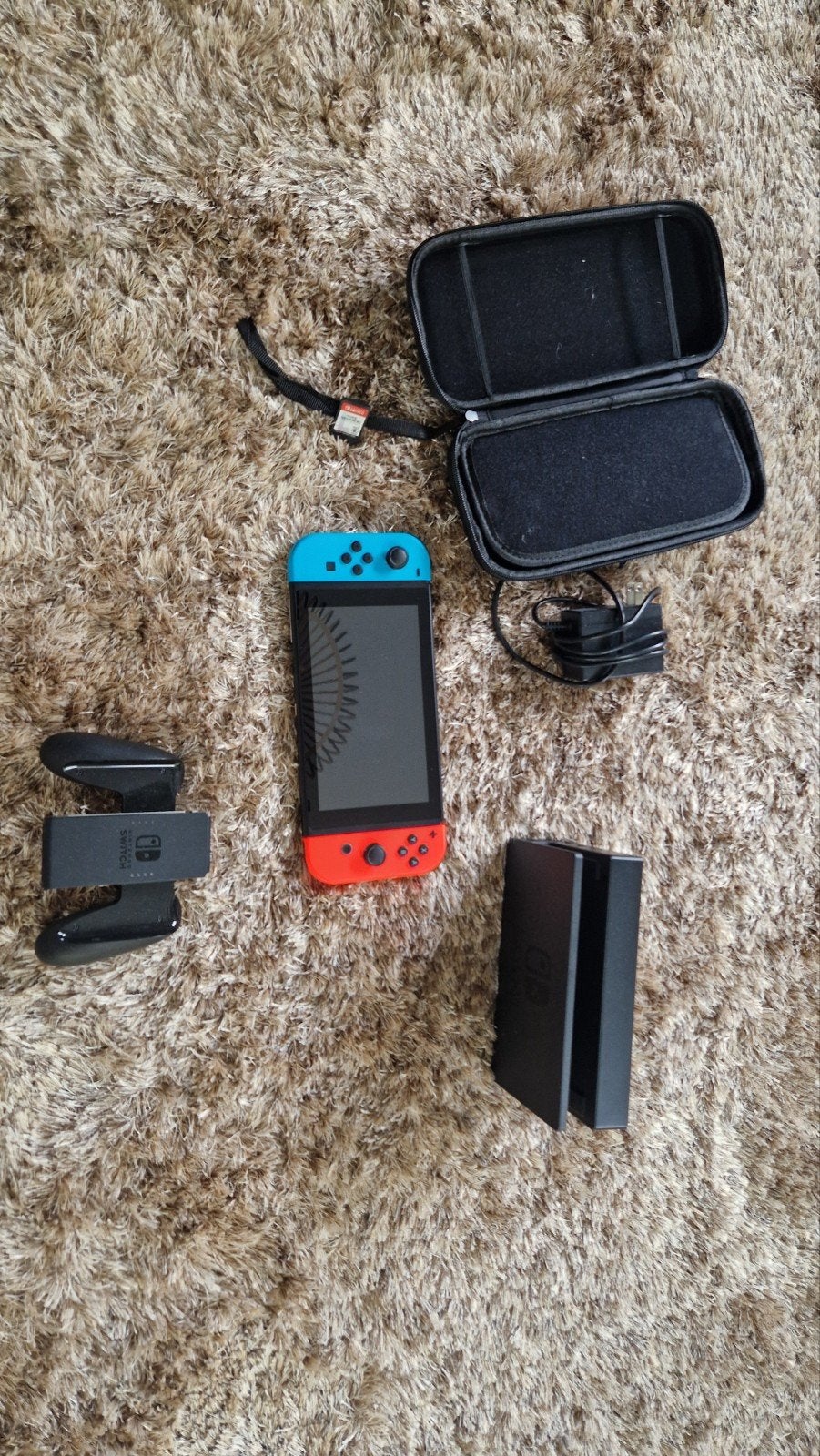 Nintendo Switch met Super Smash Bros. Ultimate, Ophalen, Met games, Met 2 controllers, Zo goed als nieuw