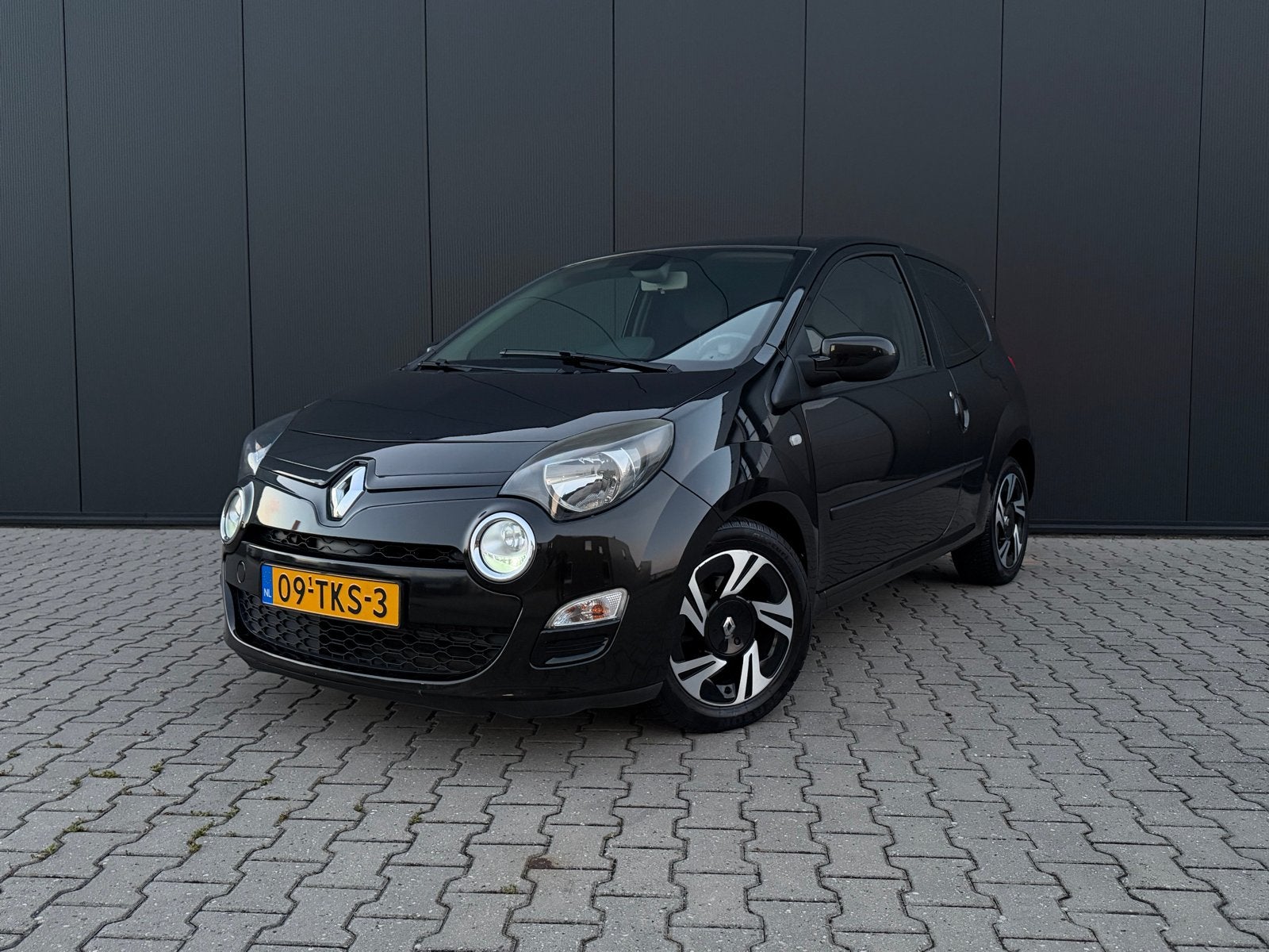 Renault Twingo 1.2, 2012 Cruise/Airco/All season/dynamique, Voorwielaandrijving, 839 kg, 74 pk, Zwart