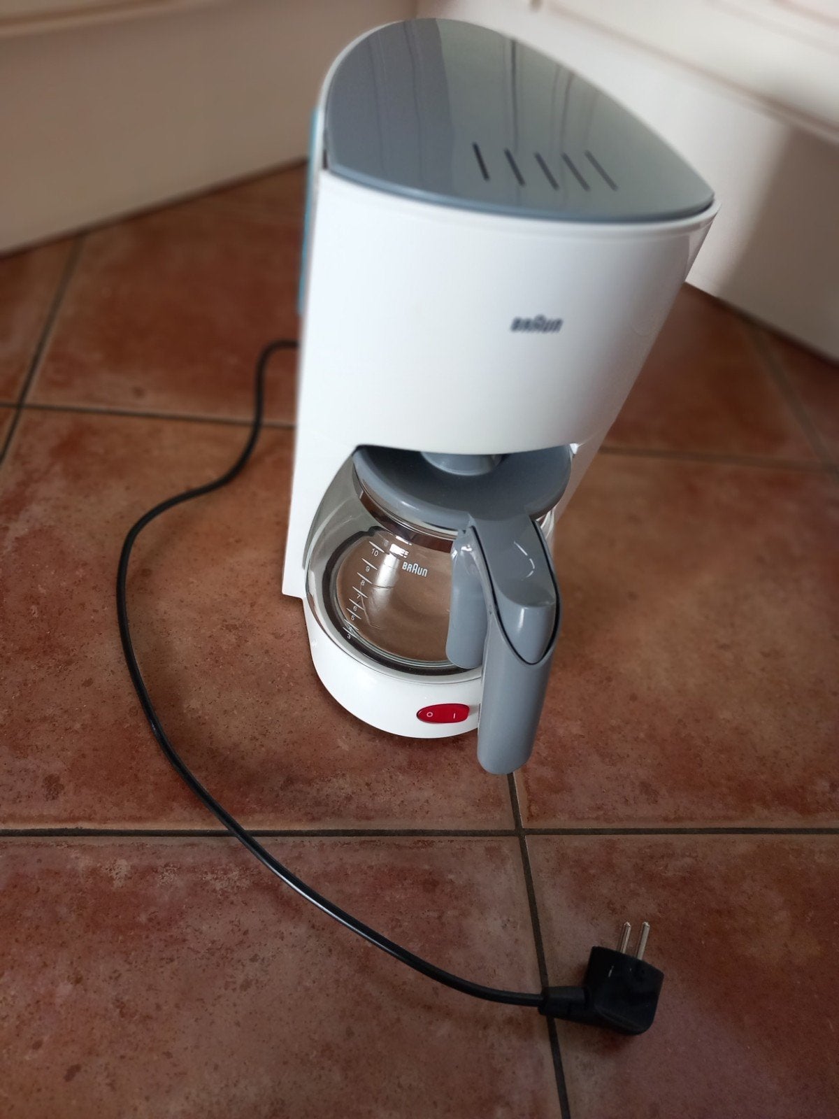 Braun Aromaster Plus KF 400 Koffiezetapparaat, Witgoed en Apparatuur, Gebruikt, 10 kopjes of meer, Koffiemachine, Gemalen koffie