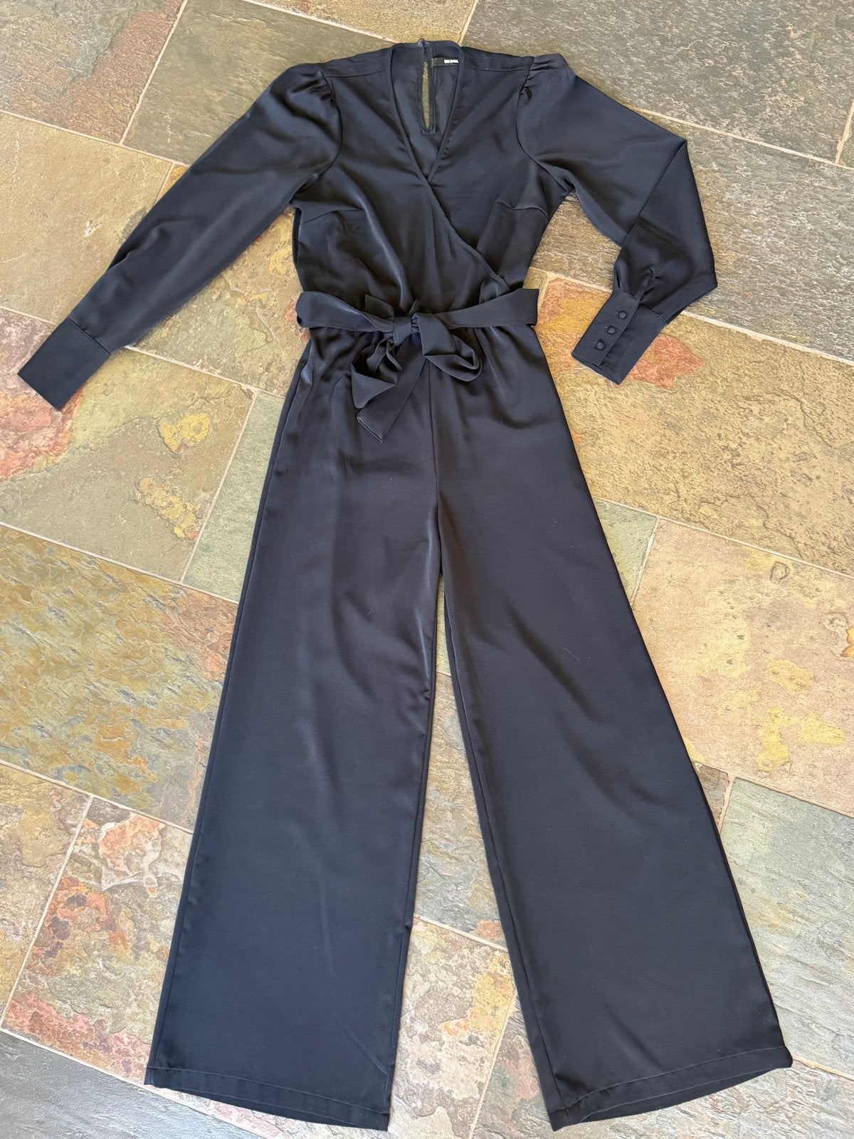 Zeer chique BikBok jumpsuit, maat S, nieuw, Ophalen of Verzenden, Nieuw, Maat 36 (S), Zwart