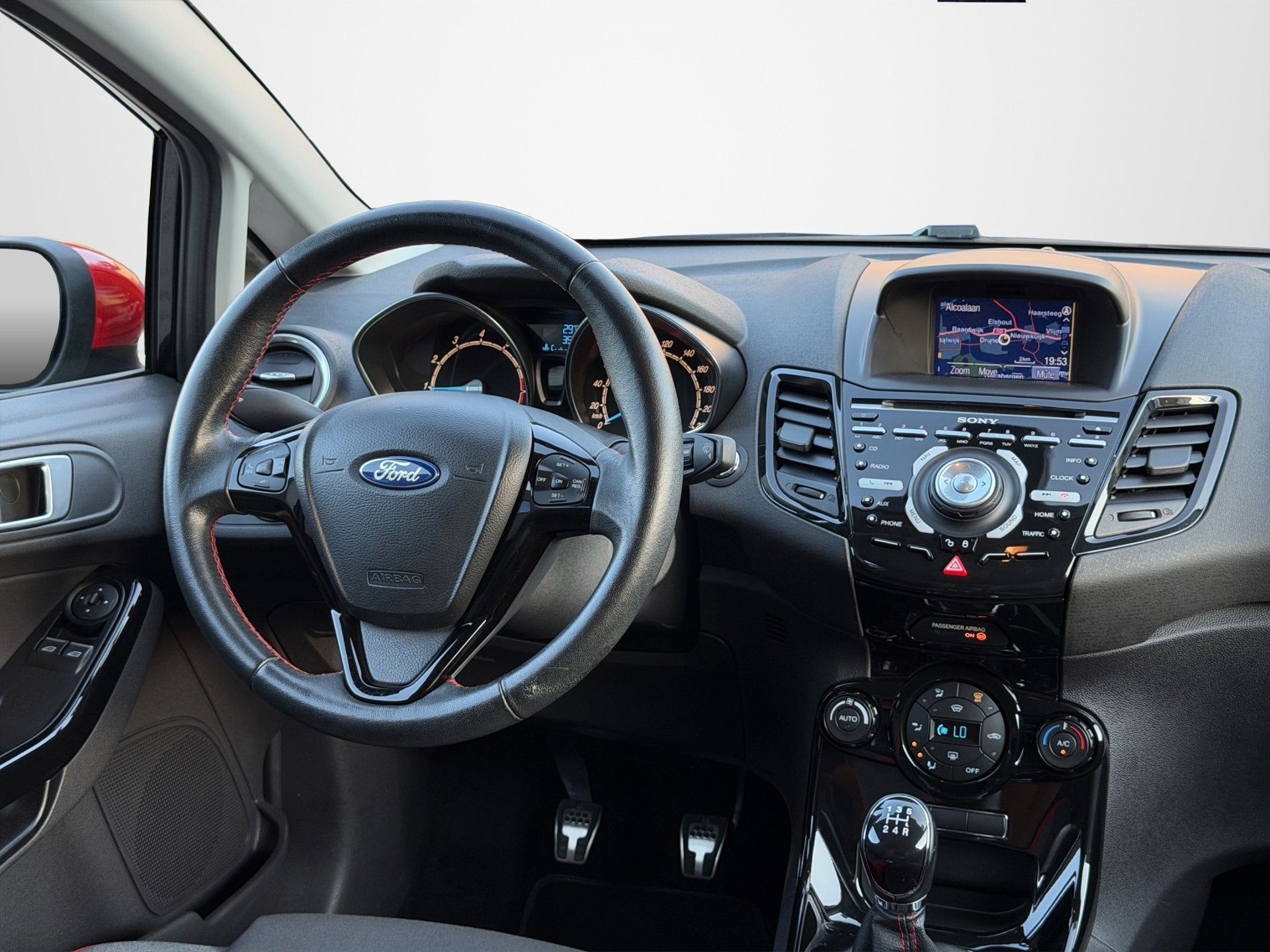 Ford Fiesta 1.0 EcoBoost Red/Black Edition 140pk|Cruise|NAP, Auto's, Ford, Voorwielaandrijving, Euro 5, Bluetooth, Zwart