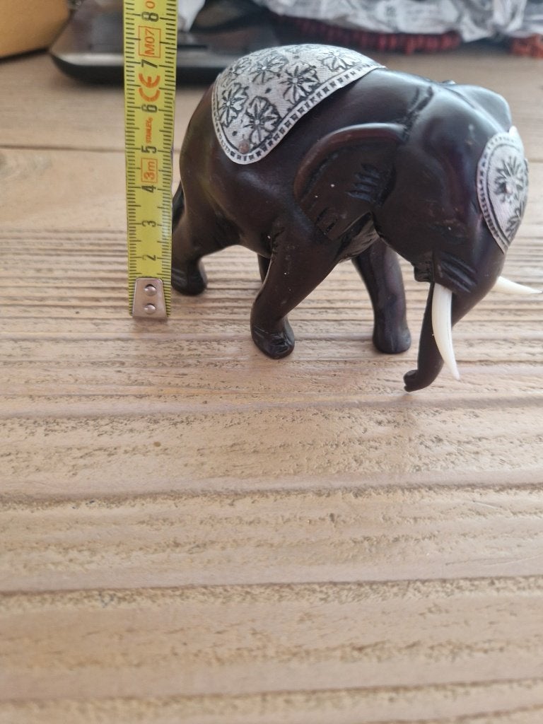Oud, houten olifantje, Antiek en Kunst, Ophalen of Verzenden