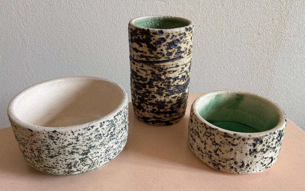 Berkenbast, 2 bloempotjes, 1 vaasje, Antiek en Kunst, Ophalen of Verzenden