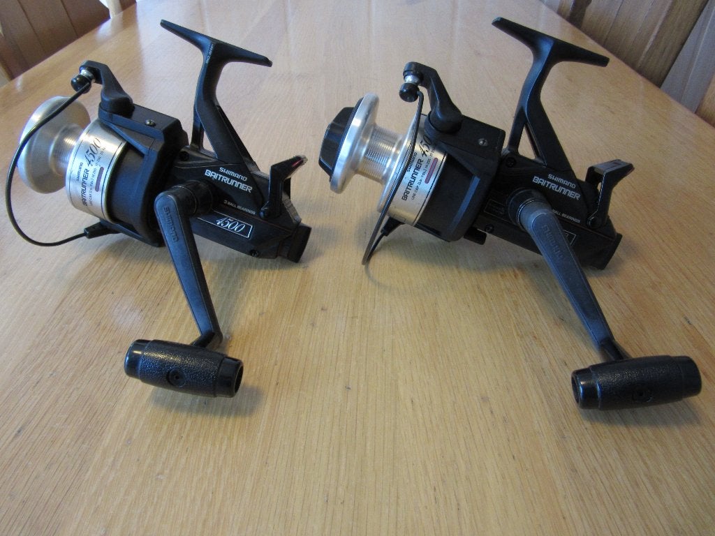 2 shimano 4500 baitrunner molens, Watersport en Boten, Ophalen of Verzenden, Gebruikt, Molen