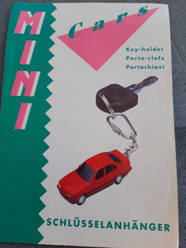 folder sleutelhangers met 3-inch modelauto's - jaren 80, Ophalen of Verzenden, Zo goed als nieuw, Overige typen