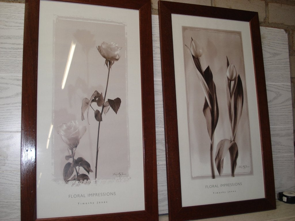 2x  bloemen schilderij / Timothy Jones  2x  67 x 37 Cm, Ophalen of Verzenden