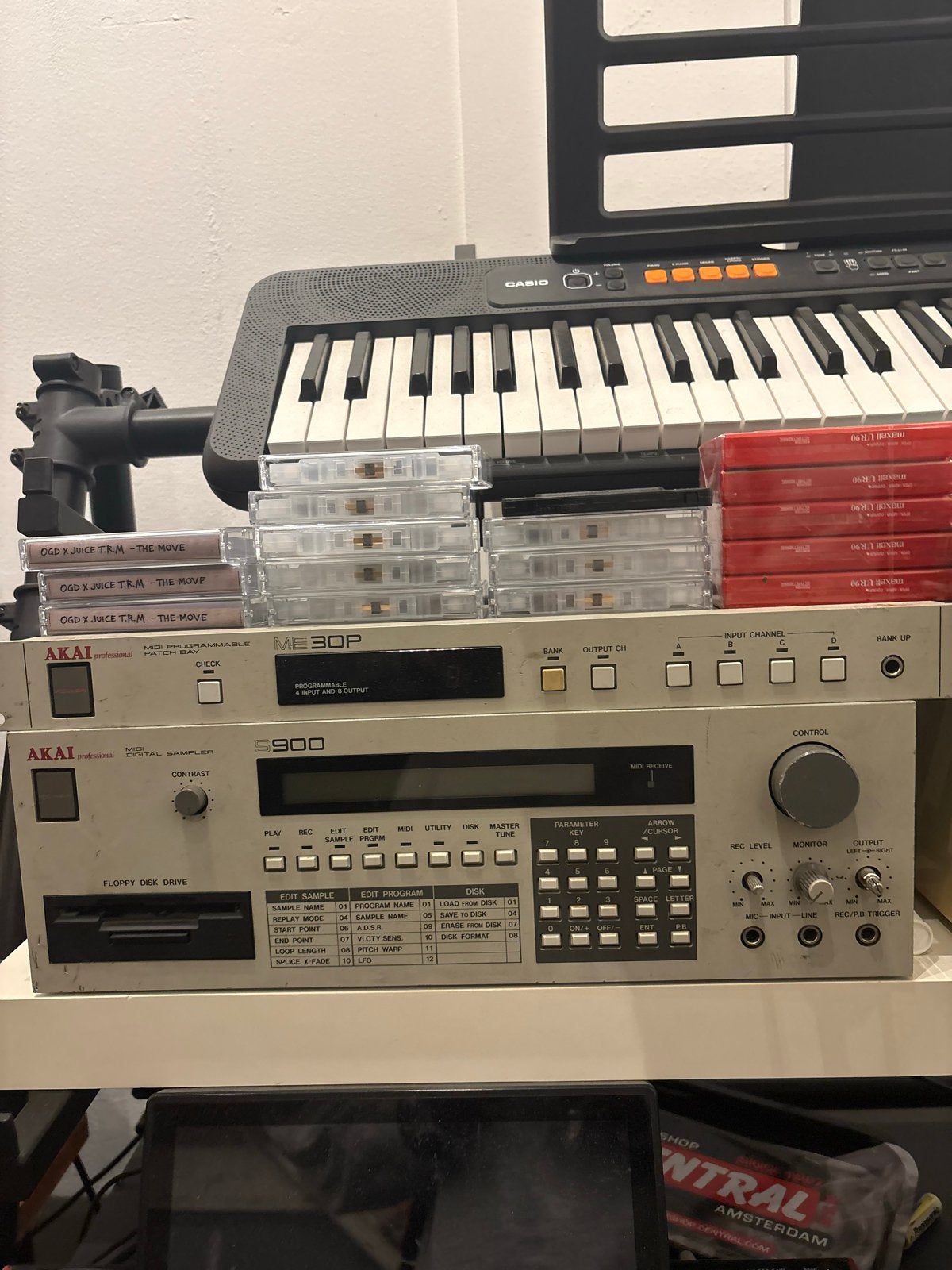 Akai s900 (geen s950 mpc 60 3000 x 4000 asr10 sp1200), Ophalen of Verzenden, Gebruikt