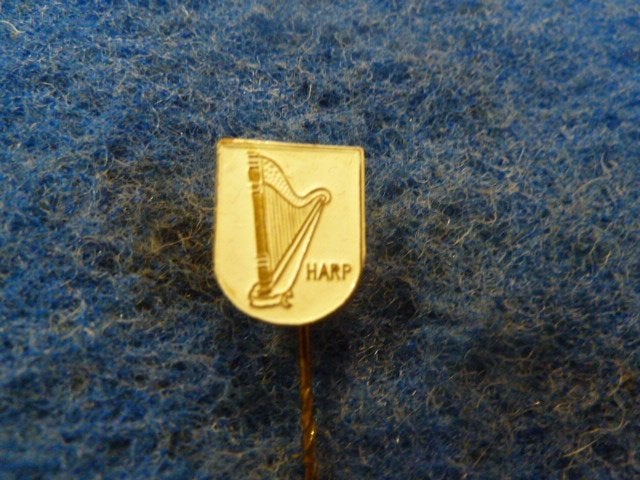Speldje Harp, Ophalen of Verzenden, Zo goed als nieuw, Overige onderwerpen