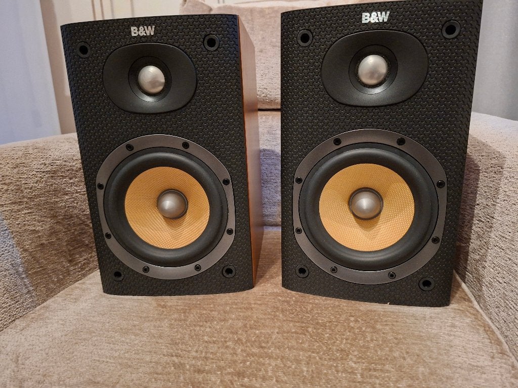 BOWERS & WILKINS DM 600 S3, Ophalen, Zo goed als nieuw, Bowers & Wilkins (B&W), 120 watt of meer
