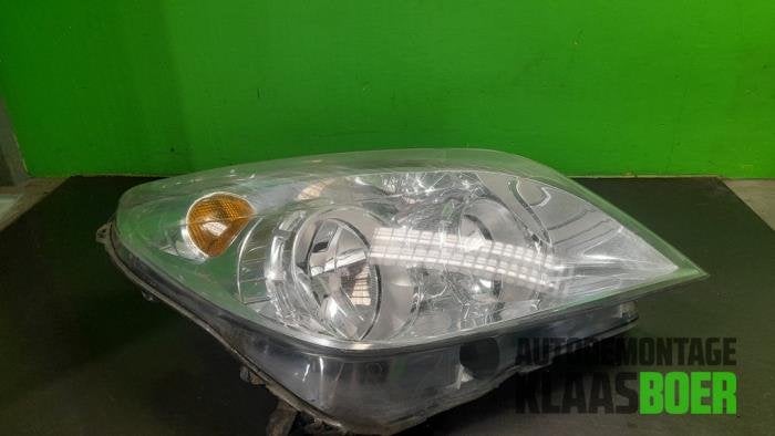 Koplamp rechts van een Opel Astra, Gebruikt, -, -, Ophalen of Verzenden