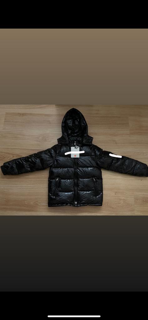 Zwarte Moncler jas maat S - Nooit gedragen, Verzenden, Nieuw, Maat 36 (S), Zwart