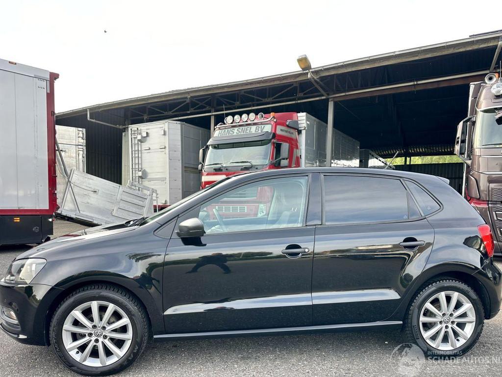 Volkswagen Polo Gereserveerd 1.4 TDI 75pk BlueMotion 5drs -, Auto diversen, Schadeauto's, Volkswagen, Zwart, 1422 cc, Hatchback