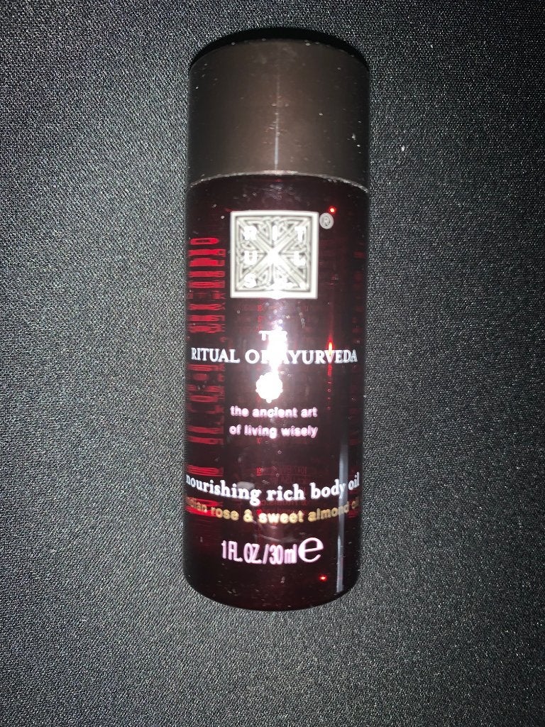 RITUALS nourish rich body oil *~~nieuw~~*, Verzenden, Nieuw, Bodylotion, Crème of Olie