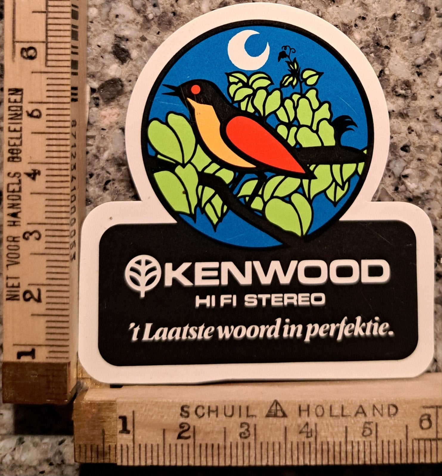 Vintage sticker Kenwood HIFI stereo het laatste woord in, Ophalen of Verzenden, Zo goed als nieuw, Embleem, Speld of Insigne