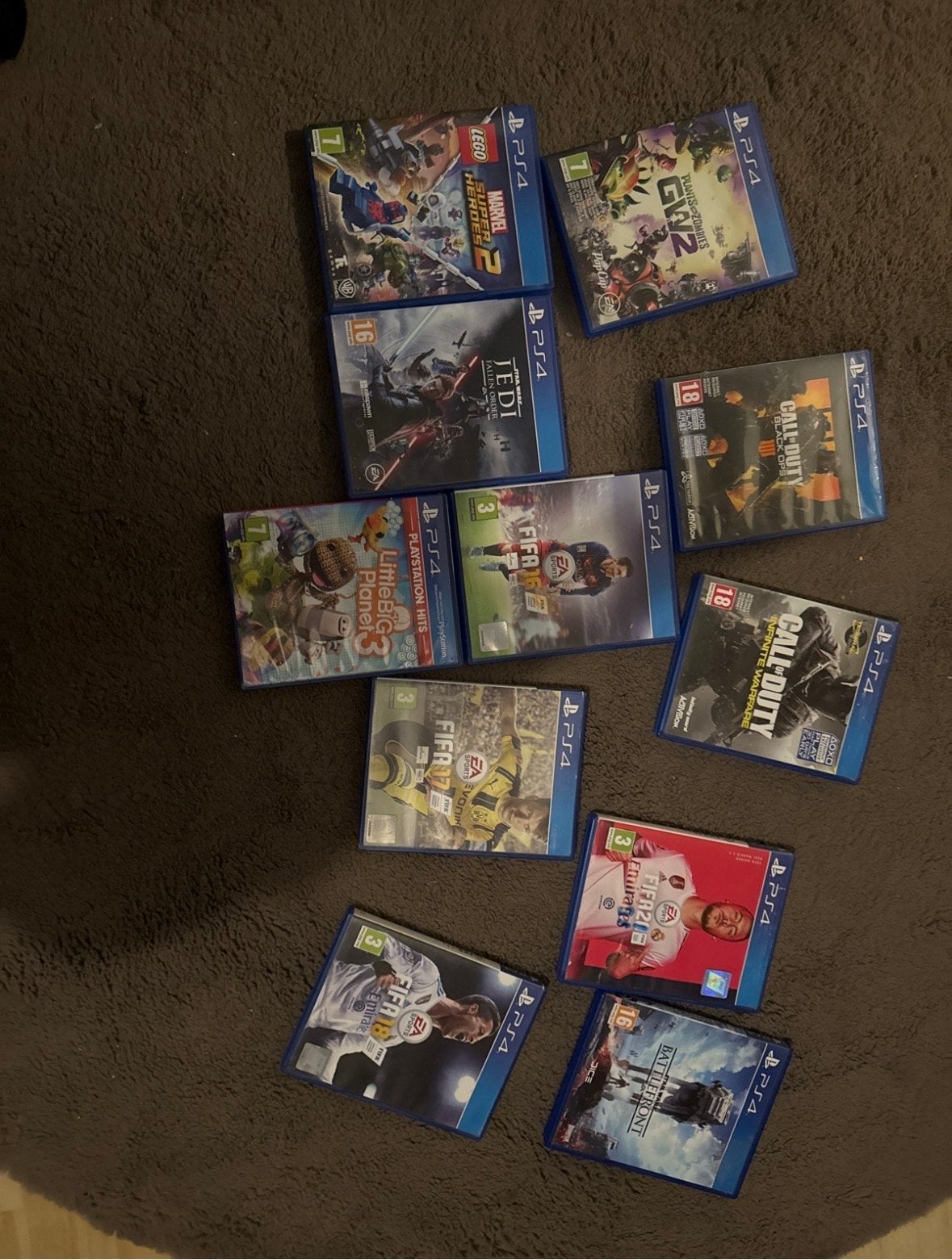 PS4 Games Bundel: FIFA, Call of Duty, LEGO, Star Wars en mee, Spelcomputers en Games, Games | Sony PlayStation 4, Vanaf 18 jaar