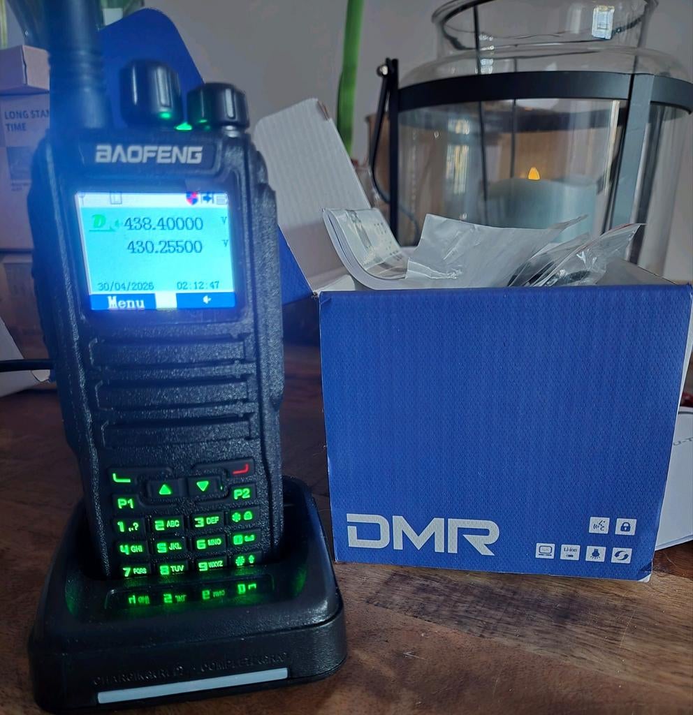 Baofeng dmr 1701 portofoon vhf uhf als nieuw in doos, Ophalen of Verzenden, Nieuw, 15 km of meer