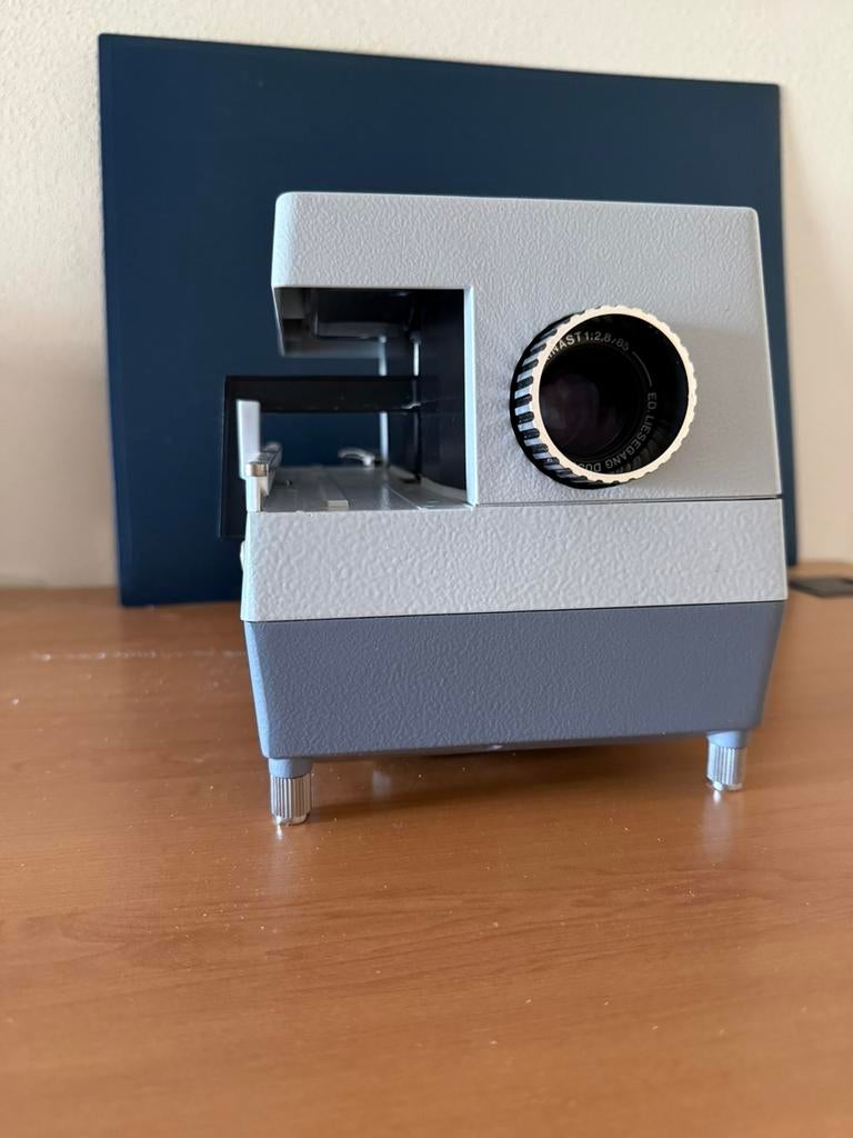 Liesegang Diaprojector Automat - 24V 150W, Ophalen of Verzenden, Zo goed als nieuw