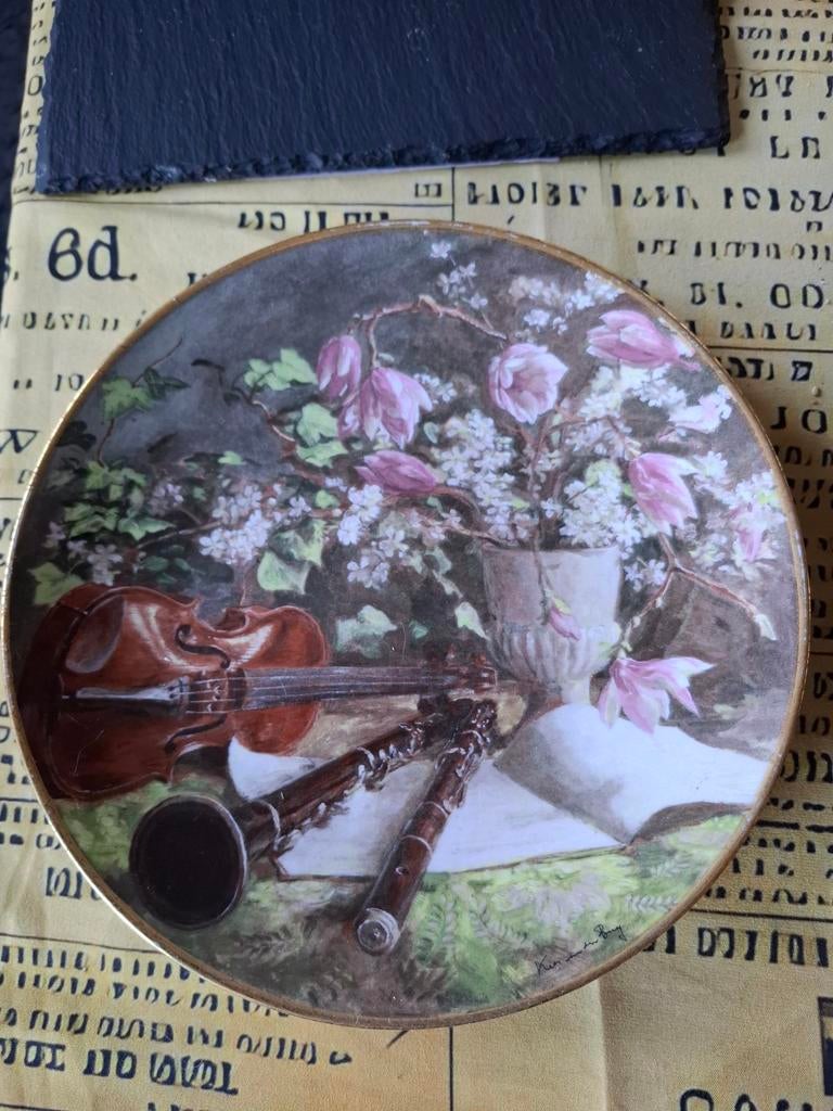 Wandbord "Stilleven in de Muziekkamer" - Royal Mosa, Antiek en Kunst, Ophalen