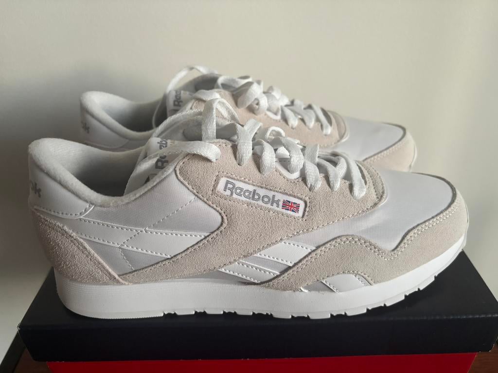 Reebok Classic maat 41 splinternieuw sneakers schoen gympen, Overige kleuren, Nieuw, Ophalen of Verzenden, Sneakers of Gympen