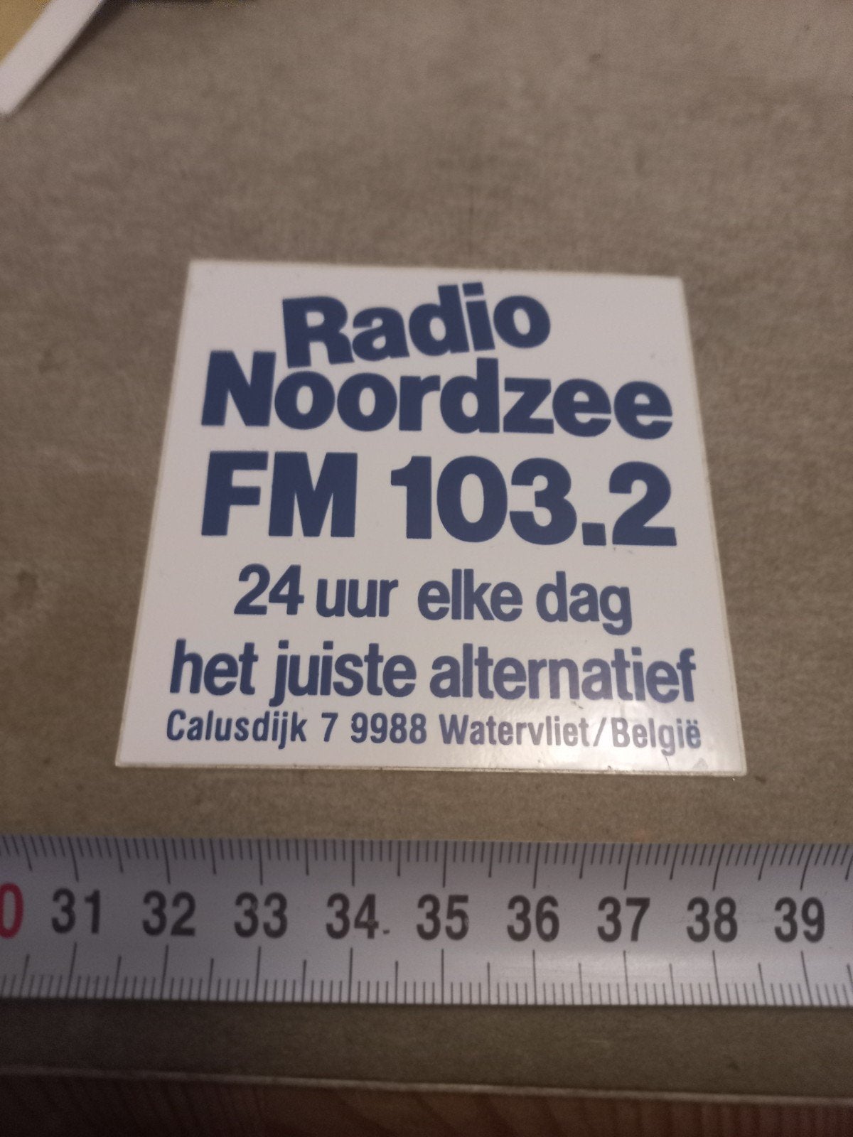 Vintage Radio Noordzee FM 103.2 Sticker - België, Verzamelen, Ophalen of Verzenden