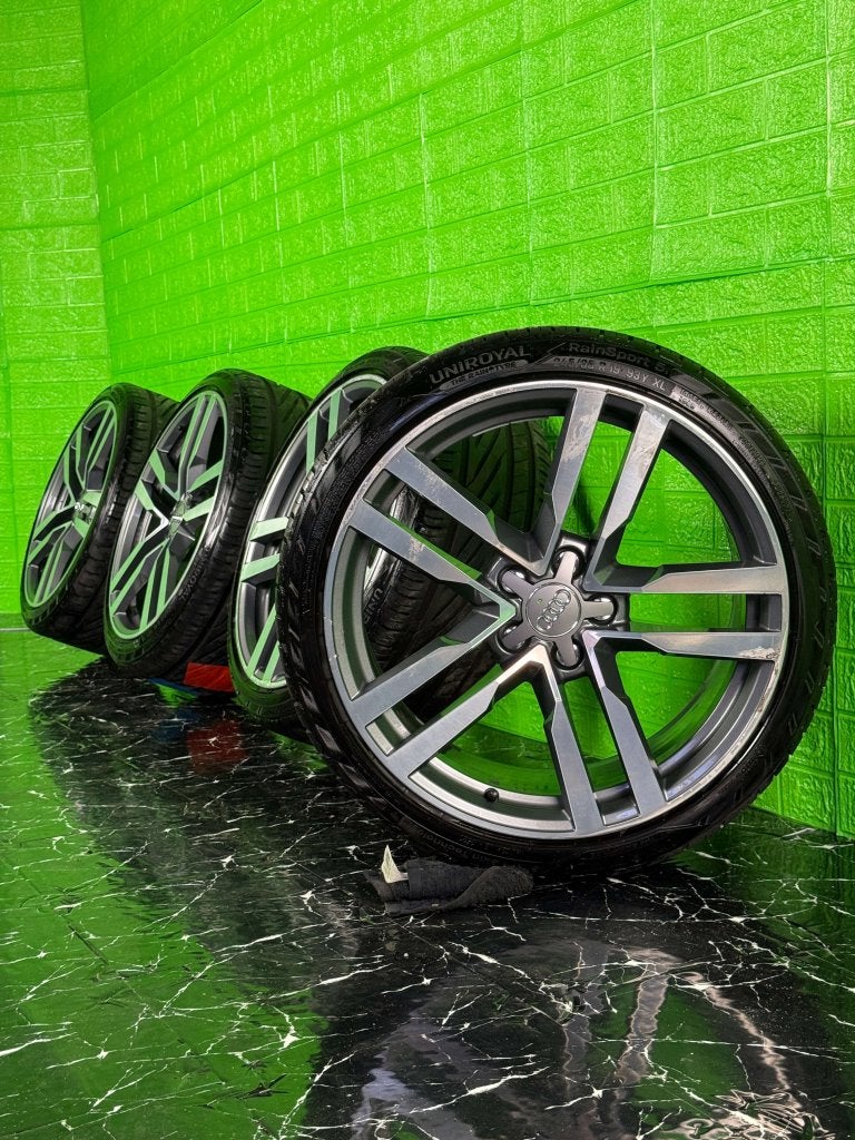 Originele Audi TT TTS TTRS S-line velgen 19" 5x112 a3 caddy, Banden en Velgen, Niet ingevuld, Ophalen of Verzenden, Personenwagen