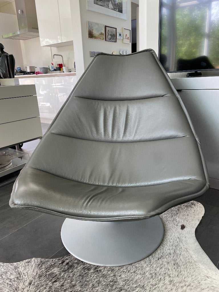 Artifort F 585 design fauteuil in hoogwaardig grijs leer, Ophalen, 75 cm of meer, 50 tot 100 cm, Zo goed als nieuw