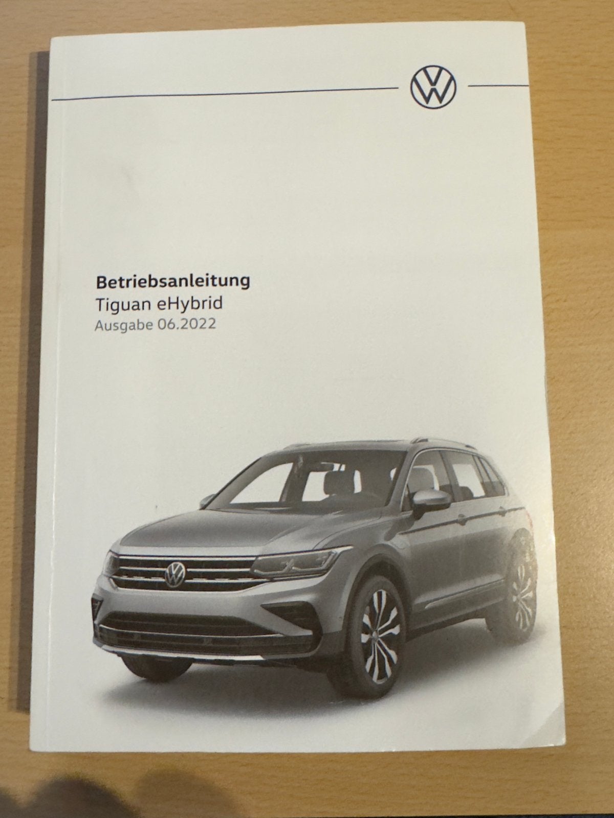 Handleiding  VW Tiguan 2022 Duits, Ophalen of Verzenden