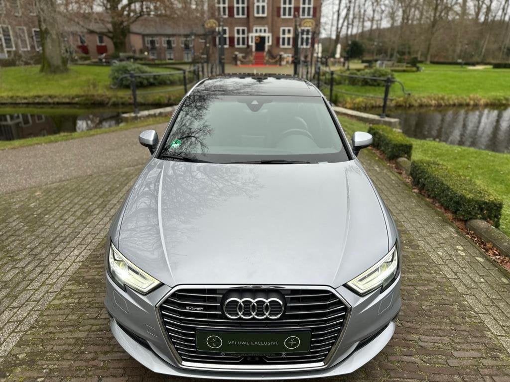 Audi A3 Sportback 1.4 e-tron | Pano | LED | Adaptive | Plug-, Auto's, Stof, Gebruikt, 150 pk, Automatische klimaatregeling