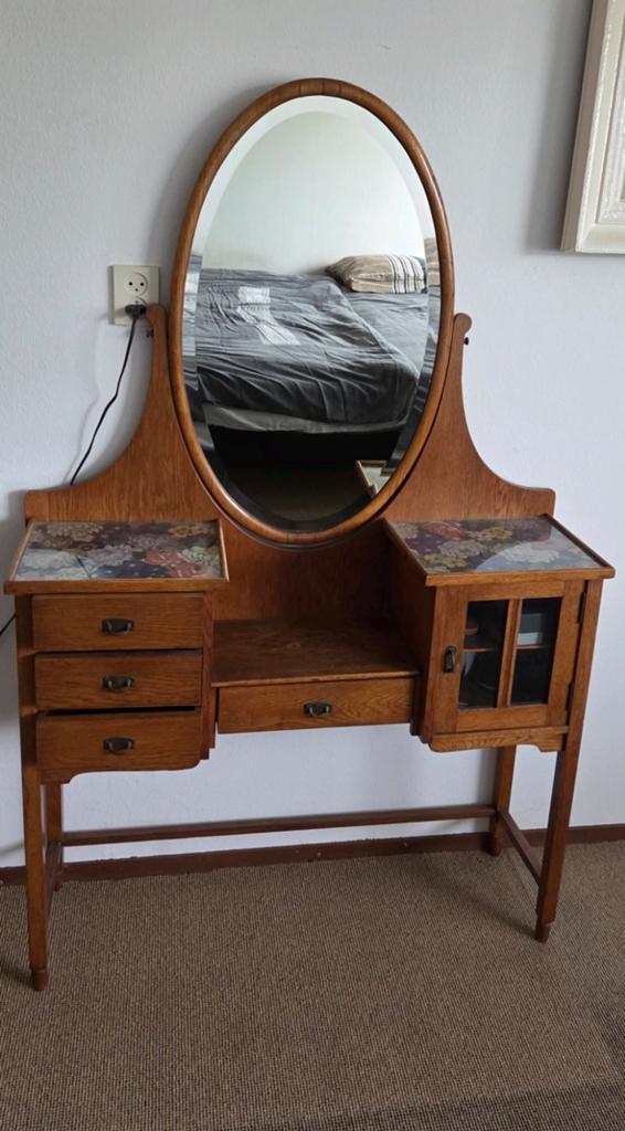 Antieke Toilet tafel, Antiek en Kunst, Antiek | Spiegels, Ophalen, Ovaal, Minder dan 50 cm