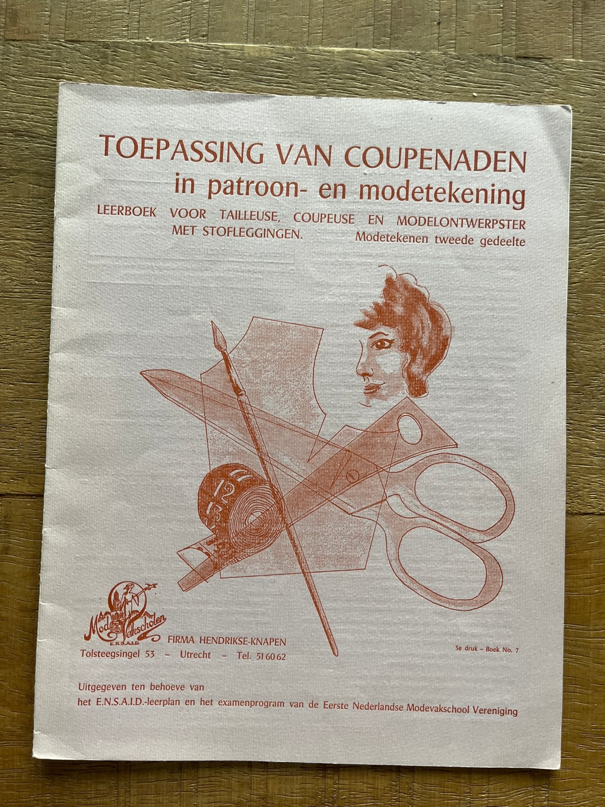Toepassing van Coupenaden in Patroon- en Modetekening, Ophalen of Verzenden, Gelezen, MBO