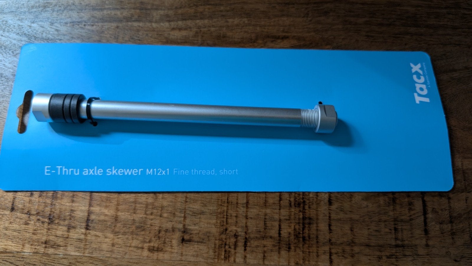 Tacx E-Thru Achteras 12 mm x 1
Skewer, Ophalen of Verzenden