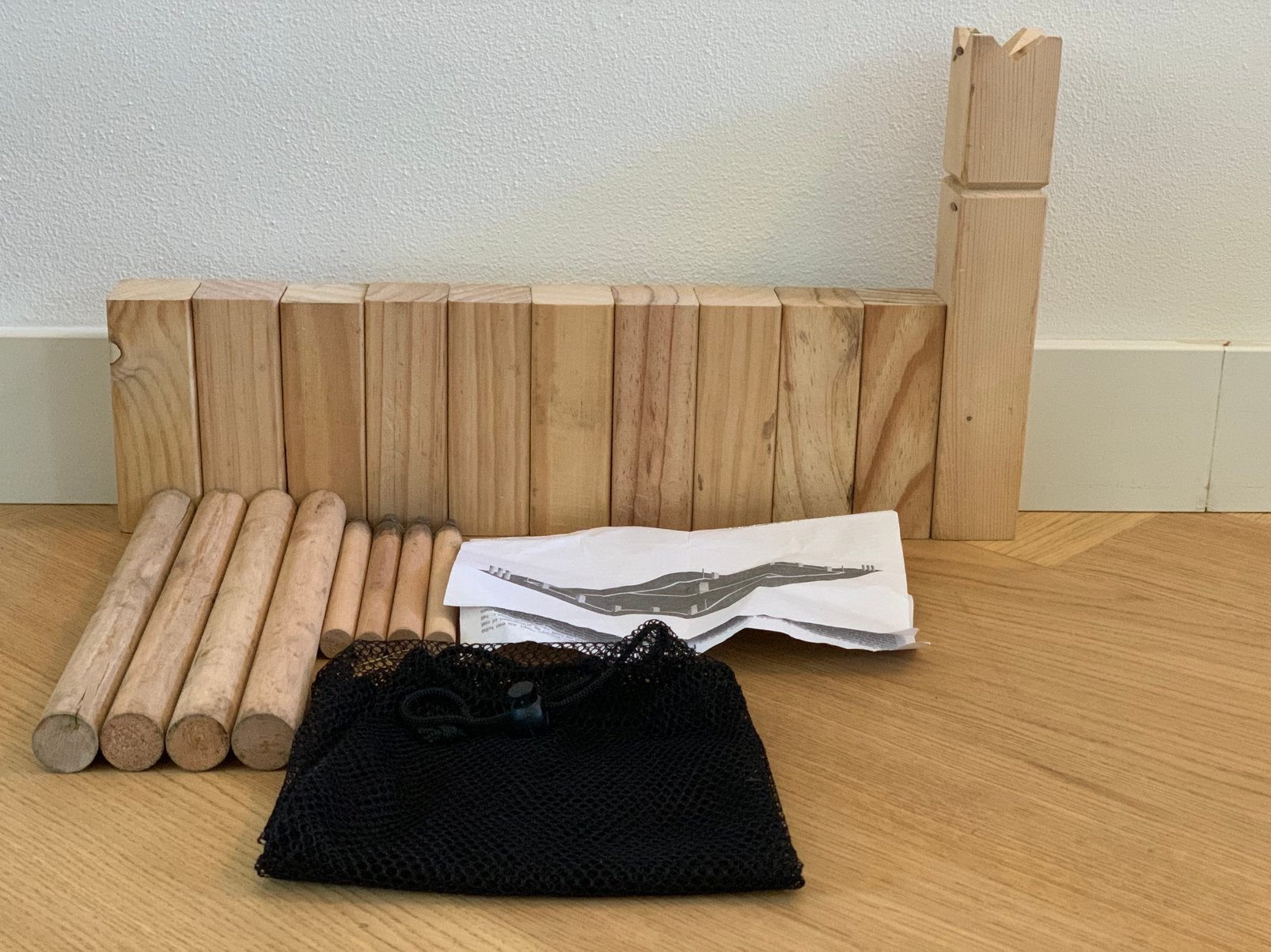 Kubb houten spel, Ophalen of Verzenden, Zo goed als nieuw