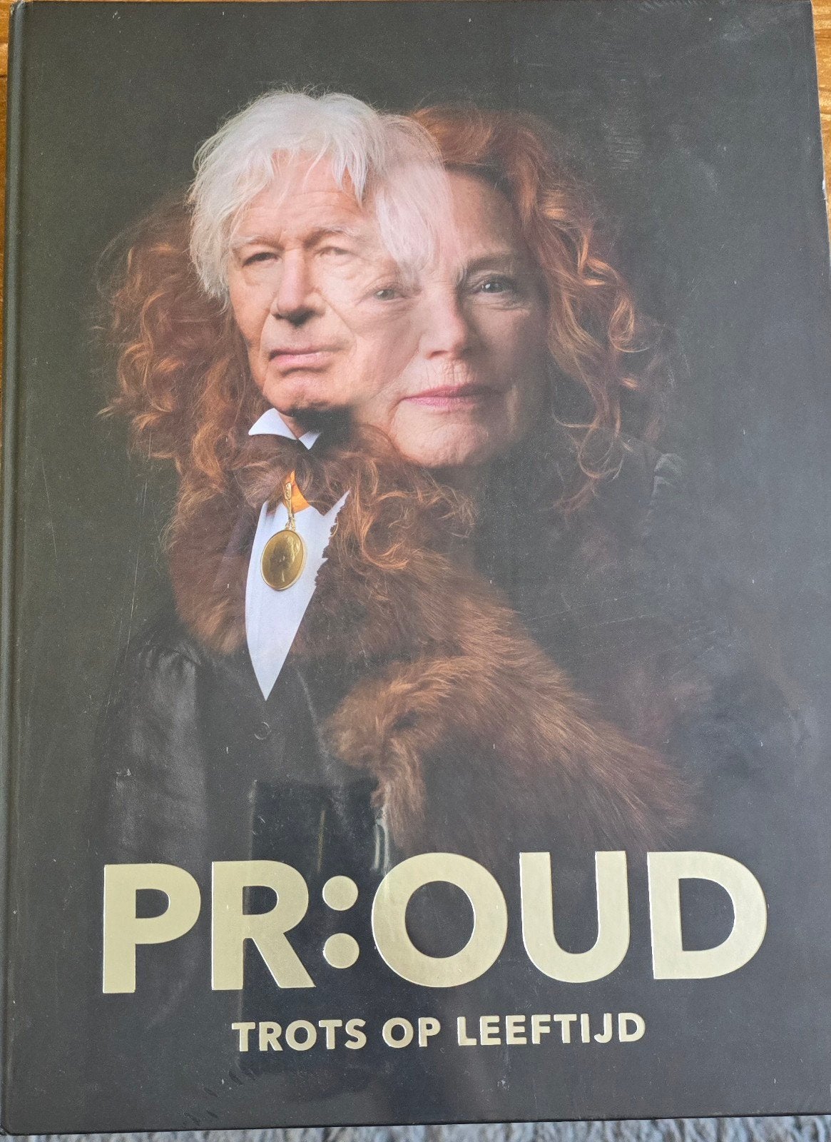 PR:OUD Trots op leeftijd - Inspirerend Boek Nieuw Geseald, Ophalen of Verzenden