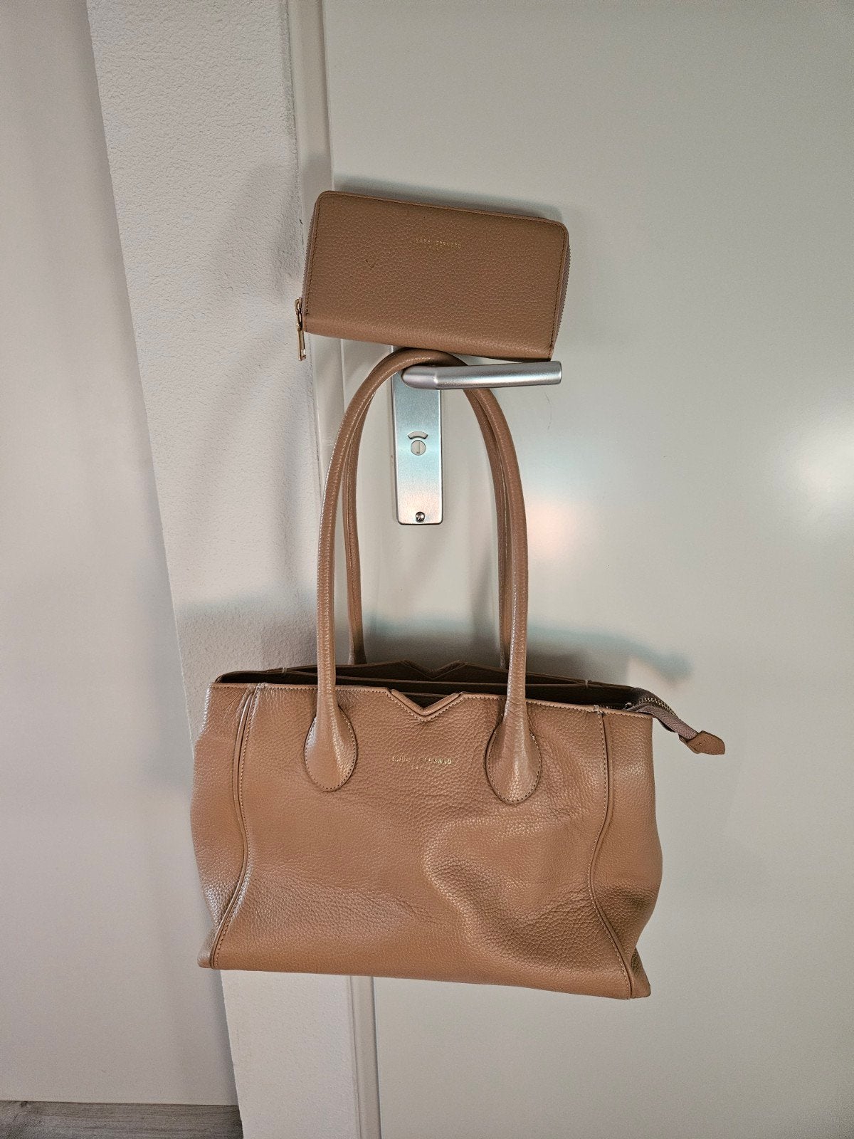 Isabel bernard honore cloe handtas + portemonnee, Ophalen of Verzenden, Zo goed als nieuw, Beige, Handtas
