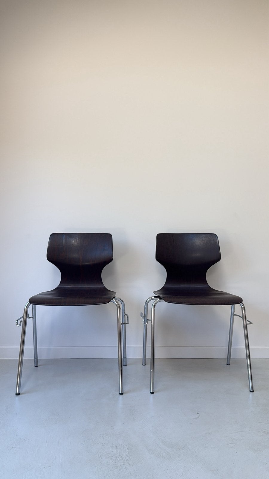 Twee vintage Flötotto Pagholz stoelen, Ophalen, Kunststof, Twee, Bruin
