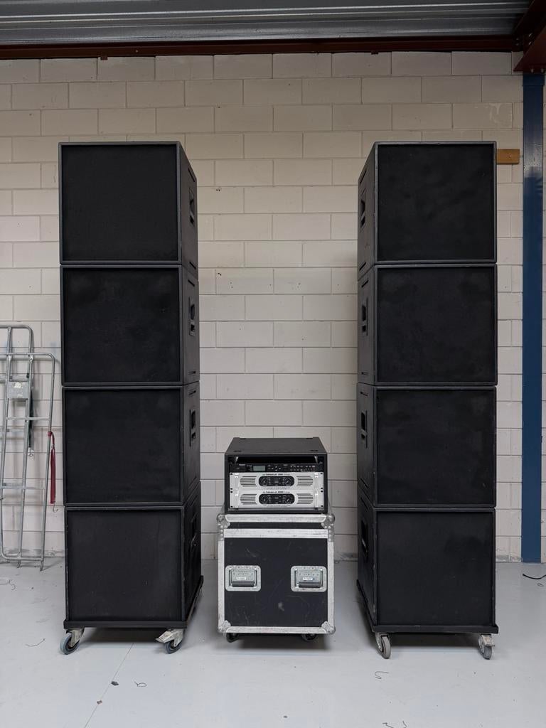 Complete Geluidset 2x 210 Tops + 6x 118 Subs + versterkers, Overige merken, Subwoofer, Ophalen of Verzenden, Zo goed als nieuw