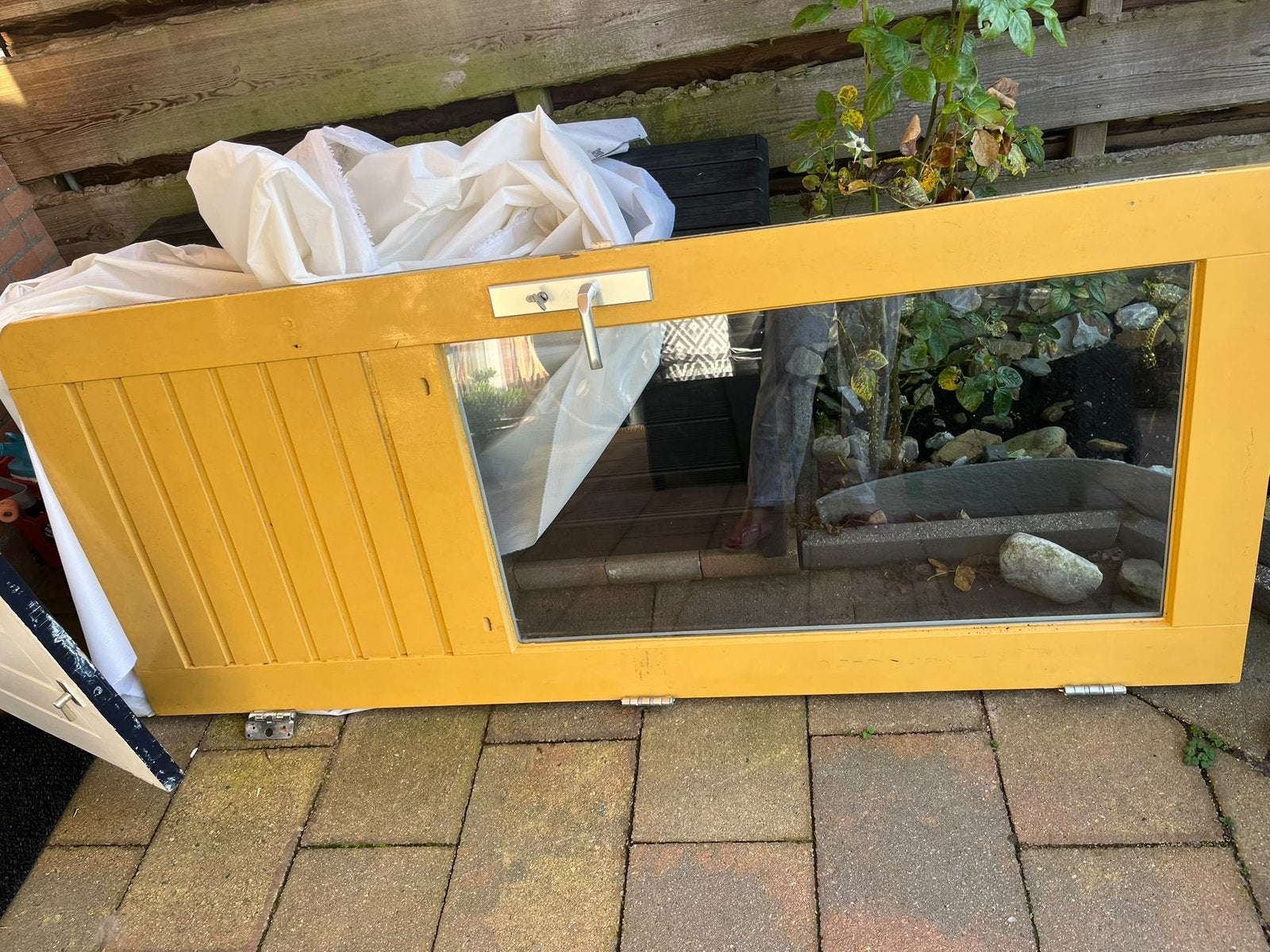 Mooie gele houten buitendeur met glas karakter en uniek, Ophalen, Gebruikt, 200 tot 215 cm, Glas