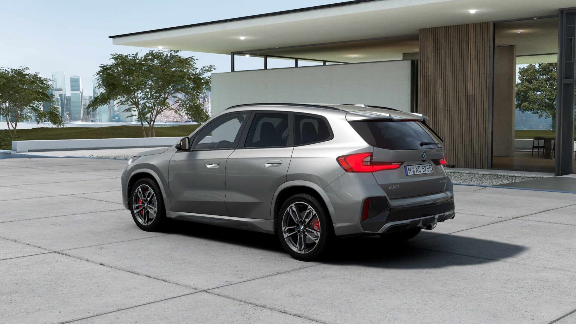 BMW iX1 eDrive20 M Sport / Panoramadak / Trekhaak / Sportsto, Auto's, BMW, Dealer onderhouden, Zwart, Nieuw, SUV of Terreinwagen