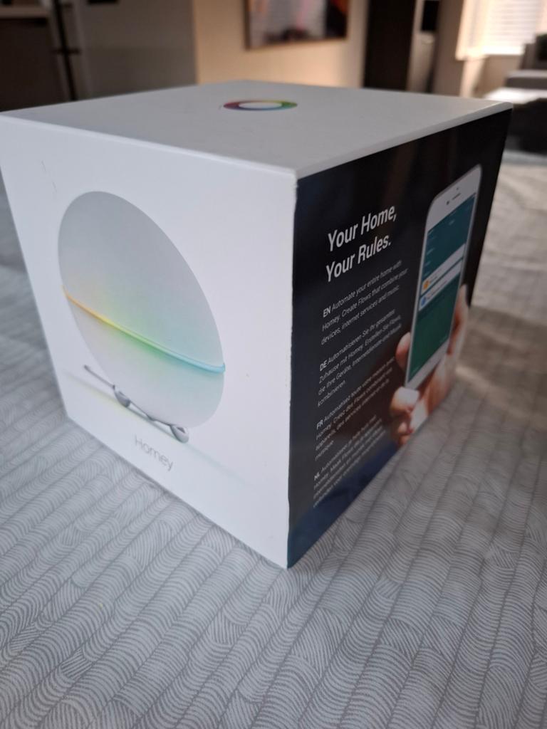 Homey Smart Home Hub - model 2016, Ophalen of Verzenden, Gebruikt