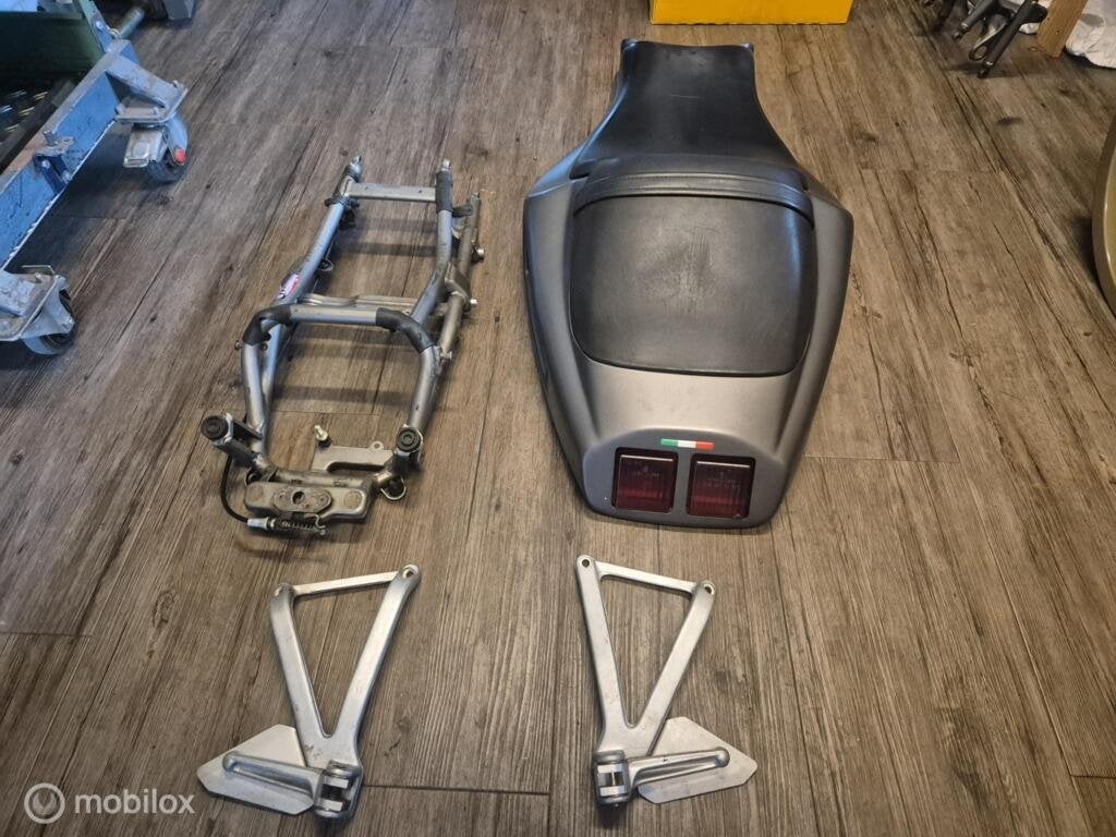 Achterframe achterzit kontje biposto 748 916 996 998 senna, Motoren, Gebruikt, Factorystore.service@ducati.com, Ophalen of Verzenden