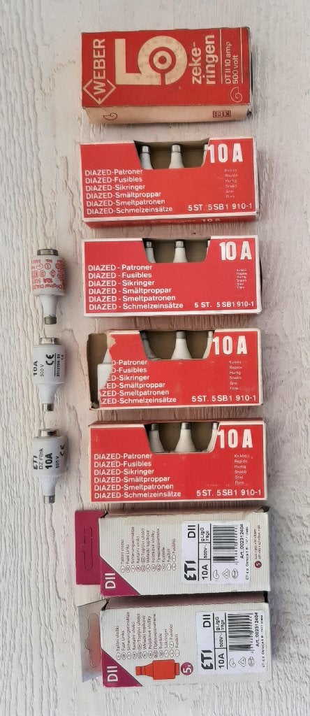 Traditionele Stop - Zekeringen Meterkast 10 Ampère 38 stuks, Doe-het-zelf en Verbouw, Elektra en Kabels, Ophalen, Nieuw, Groepenkast